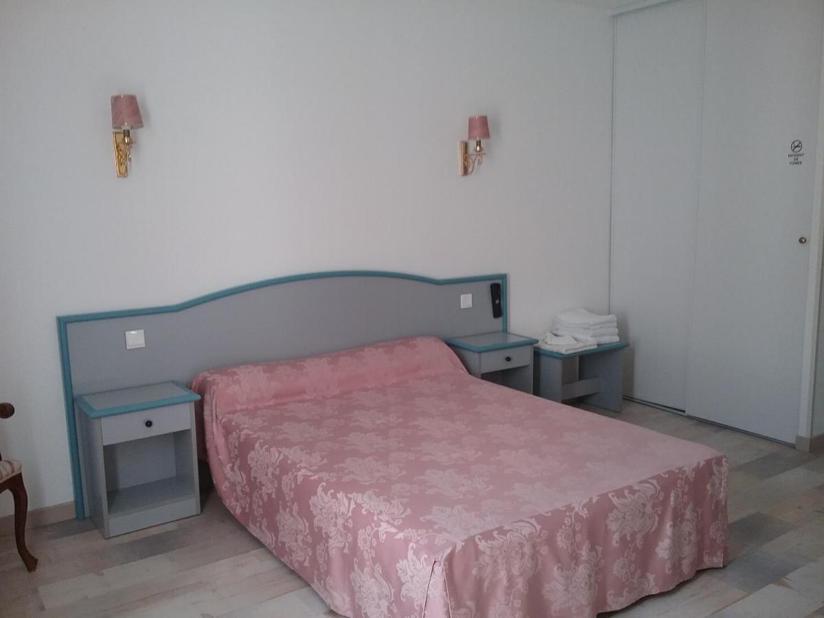 Bed and Breakfast Manoir De Gravezon Lunas  Экстерьер фото